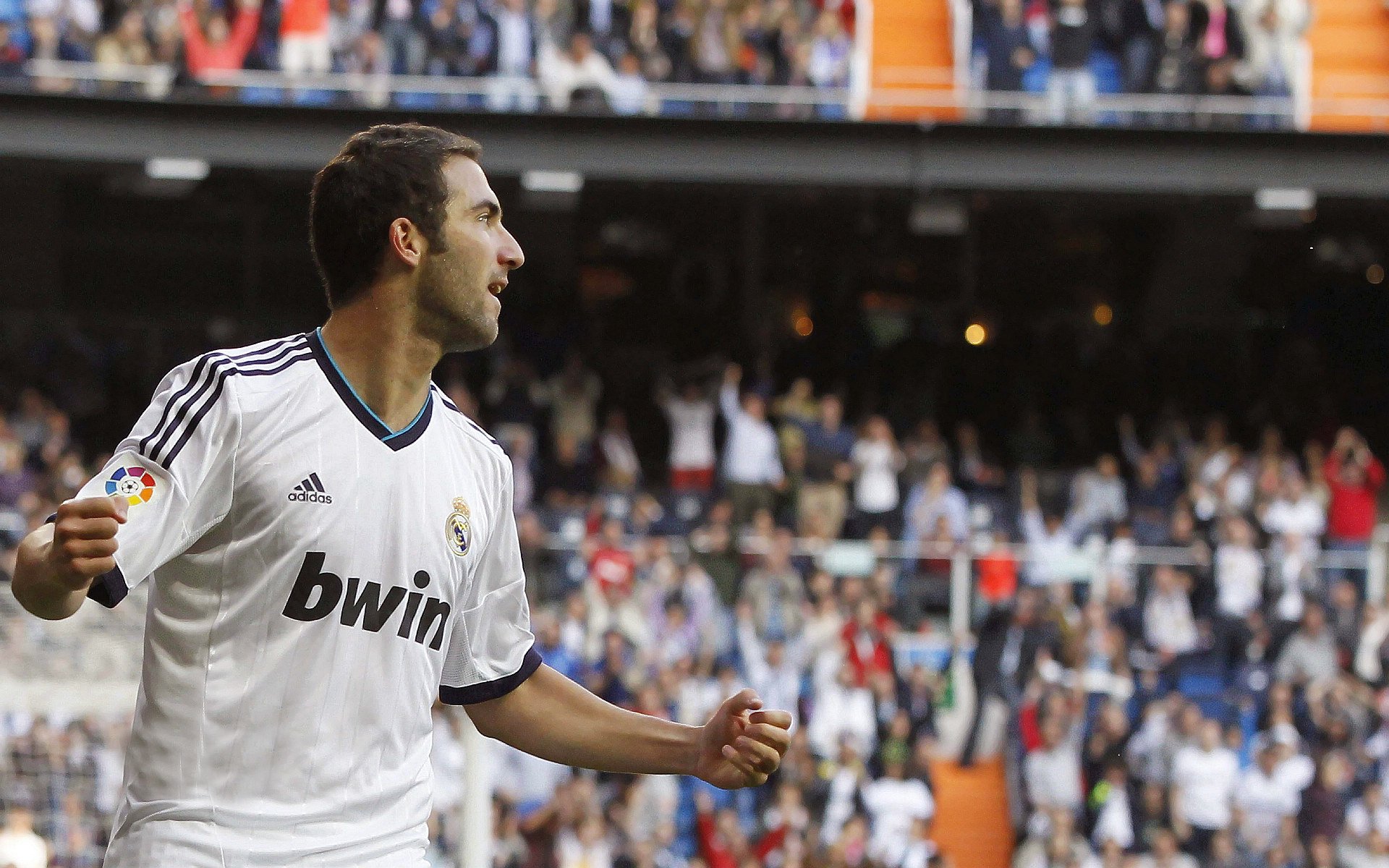 巴西稳稳拿下克罗地亚,德里赫特成为关键先生