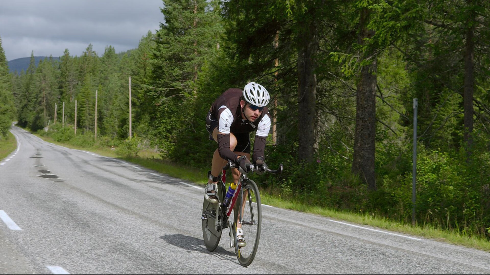 猛龙强压独行侠，霍勒迪成为关键先生