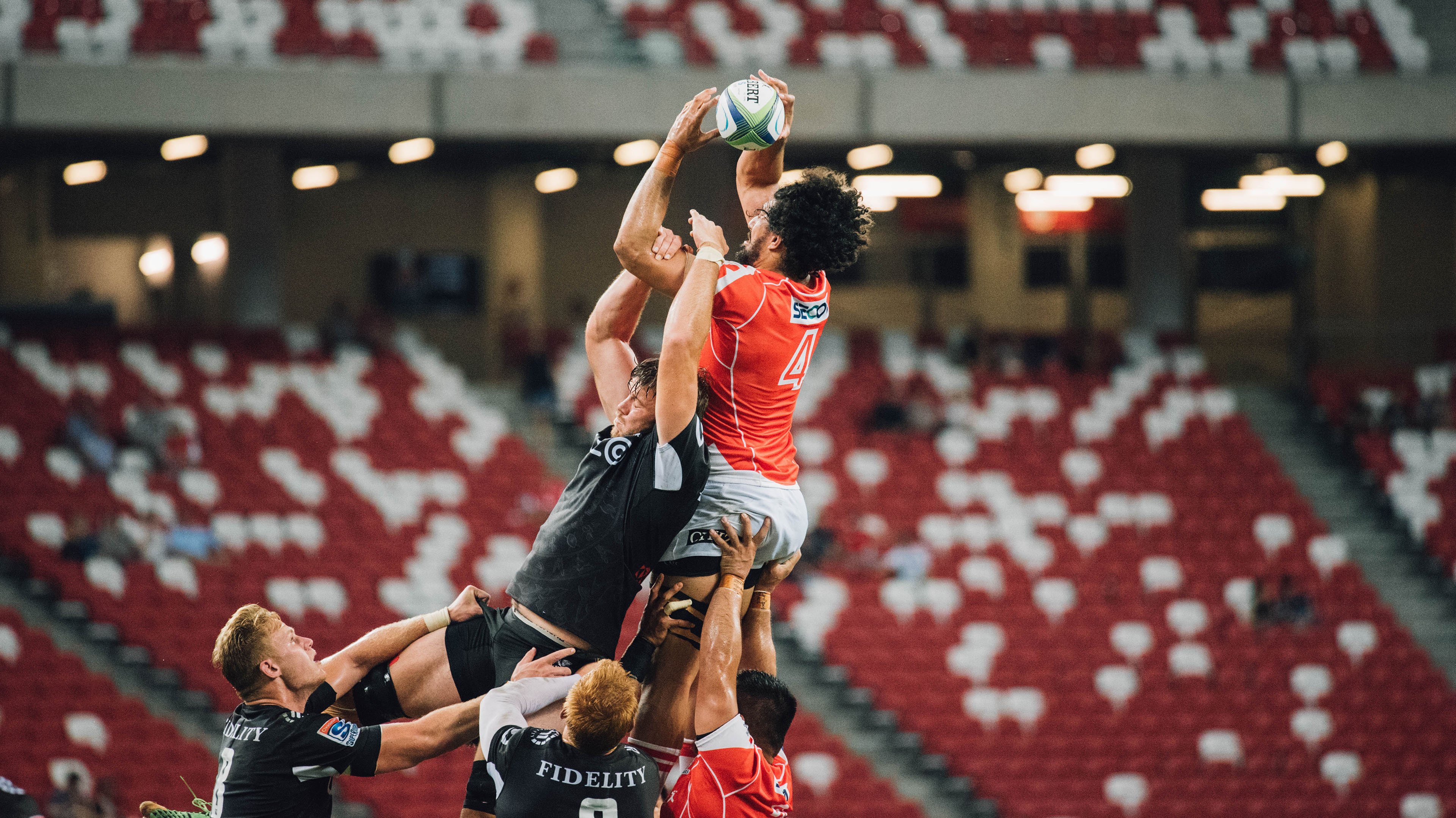 绝杀之夜的启示，喀麦隆的逆袭与福登的舞台哲学