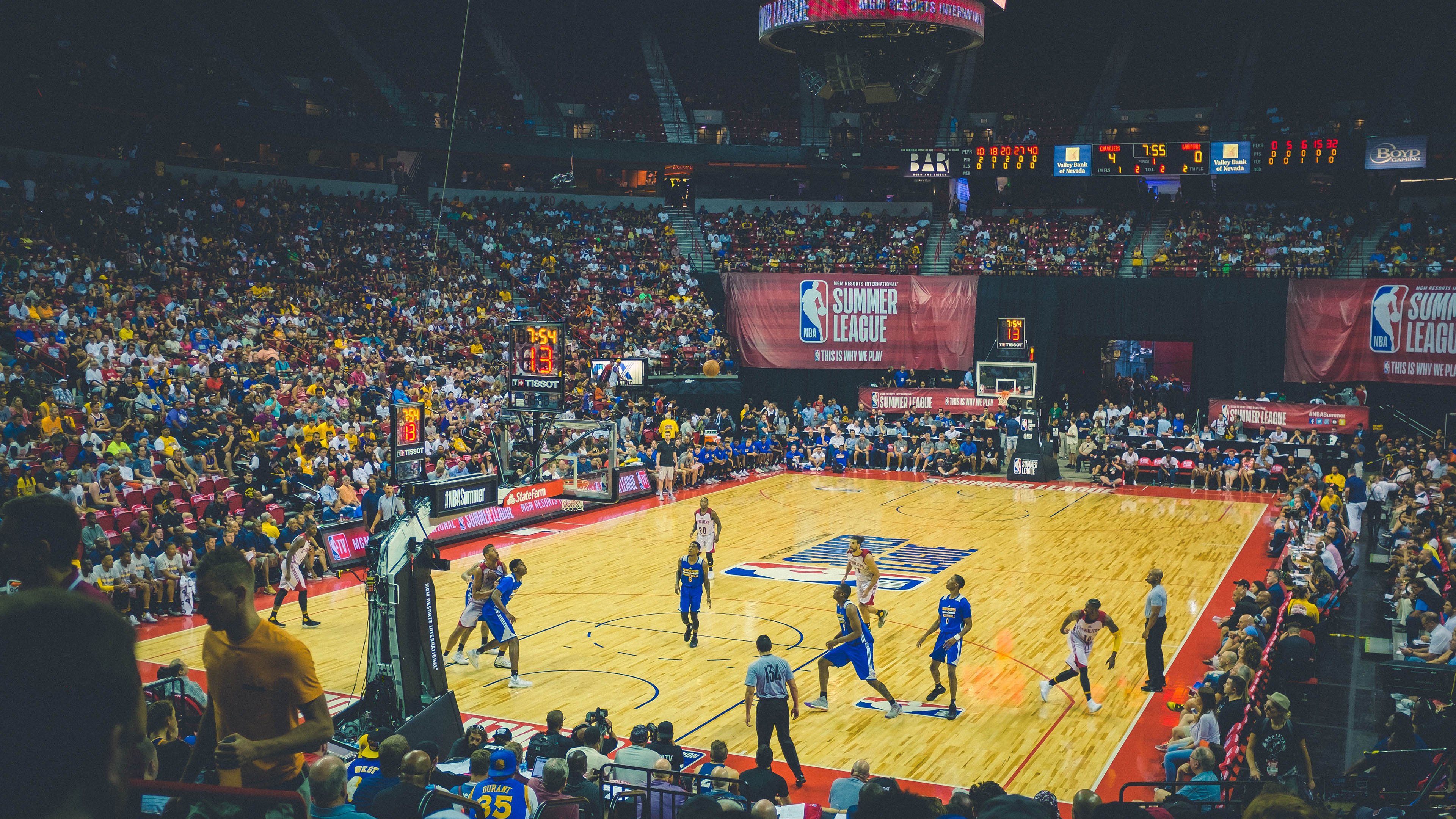 辽宁队压制热火，戈贝尔成为关键先生