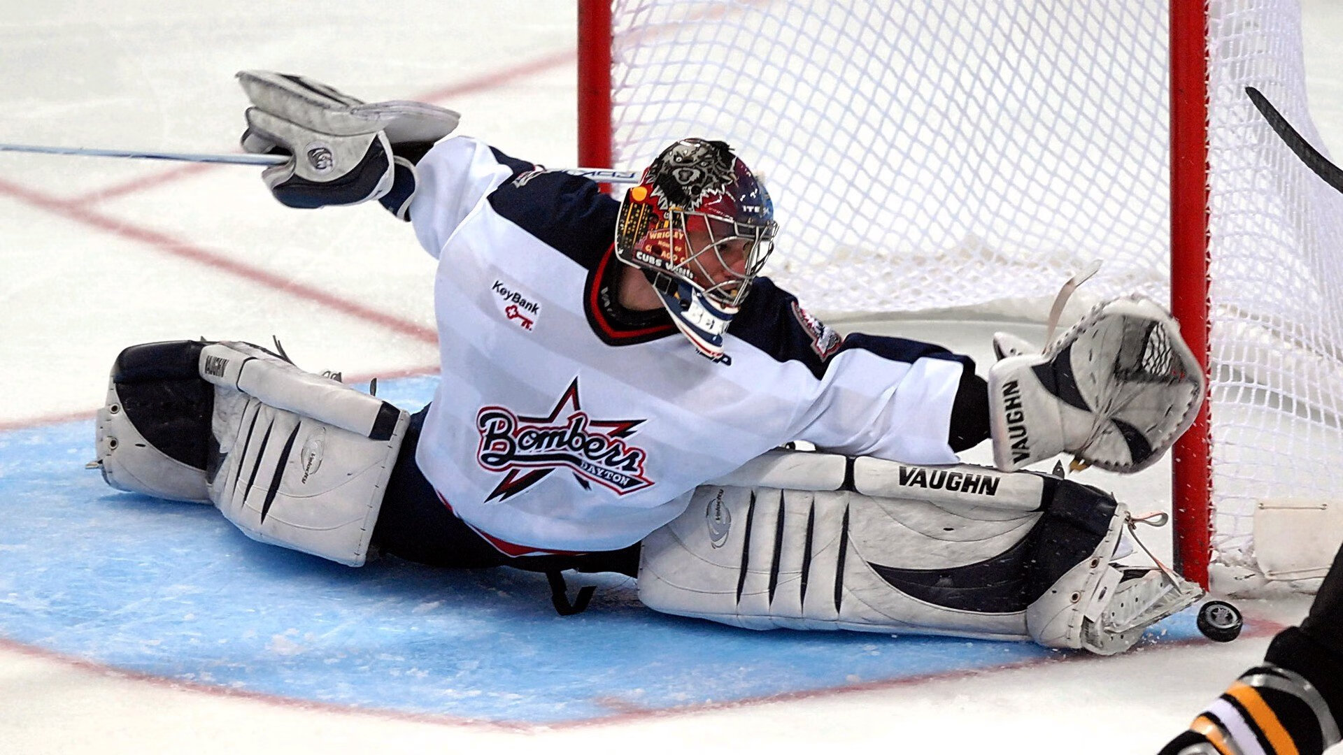 火箭提前终结悬念活塞，利拉德在东决关键战接管比赛